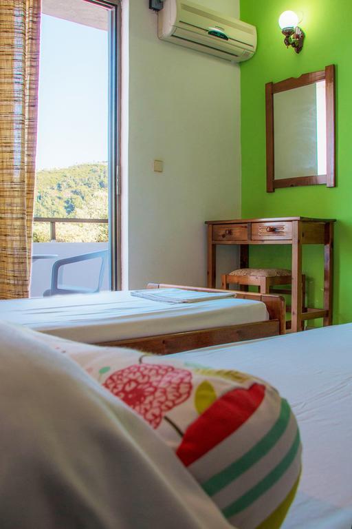 Nikos Bnb Фаліракі Номер фото