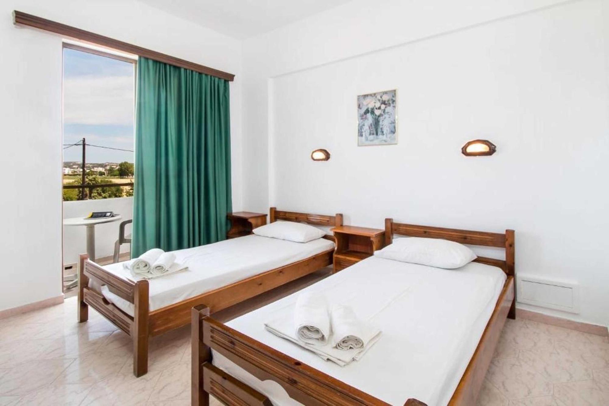 Nikos Bnb Фаліракі Екстер'єр фото